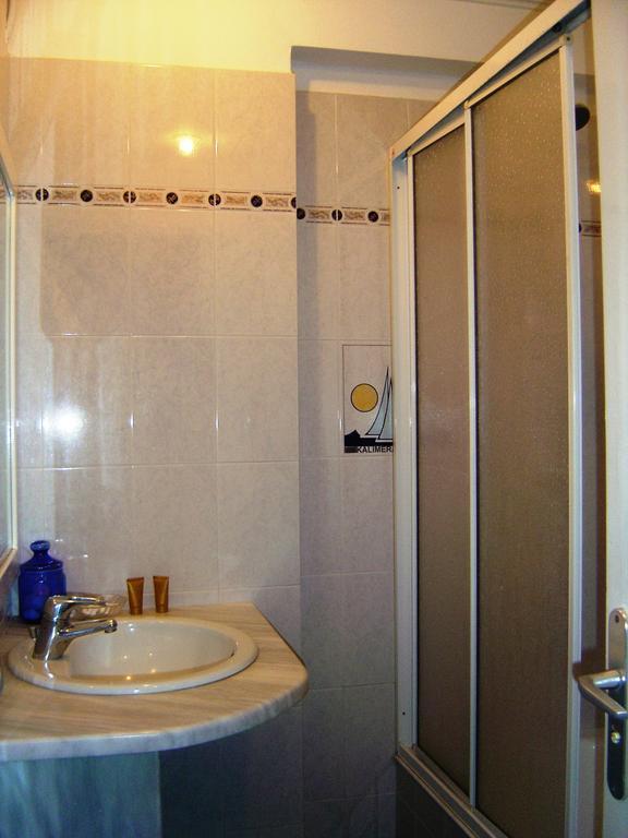 Kalimera Hotel Порос Экстерьер фото